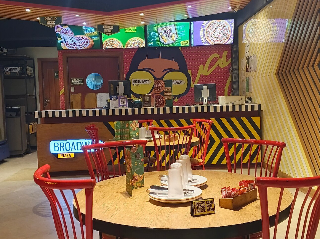 Broadway Pizza - E11