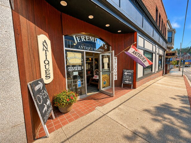 Jeremiah's Antiques & Collectibles-Putnam必去景点