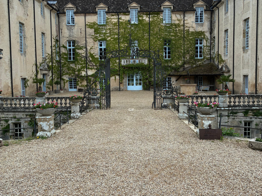 萨维尼-勒勃恩城堡-Savigny-les-Beaune必去景点