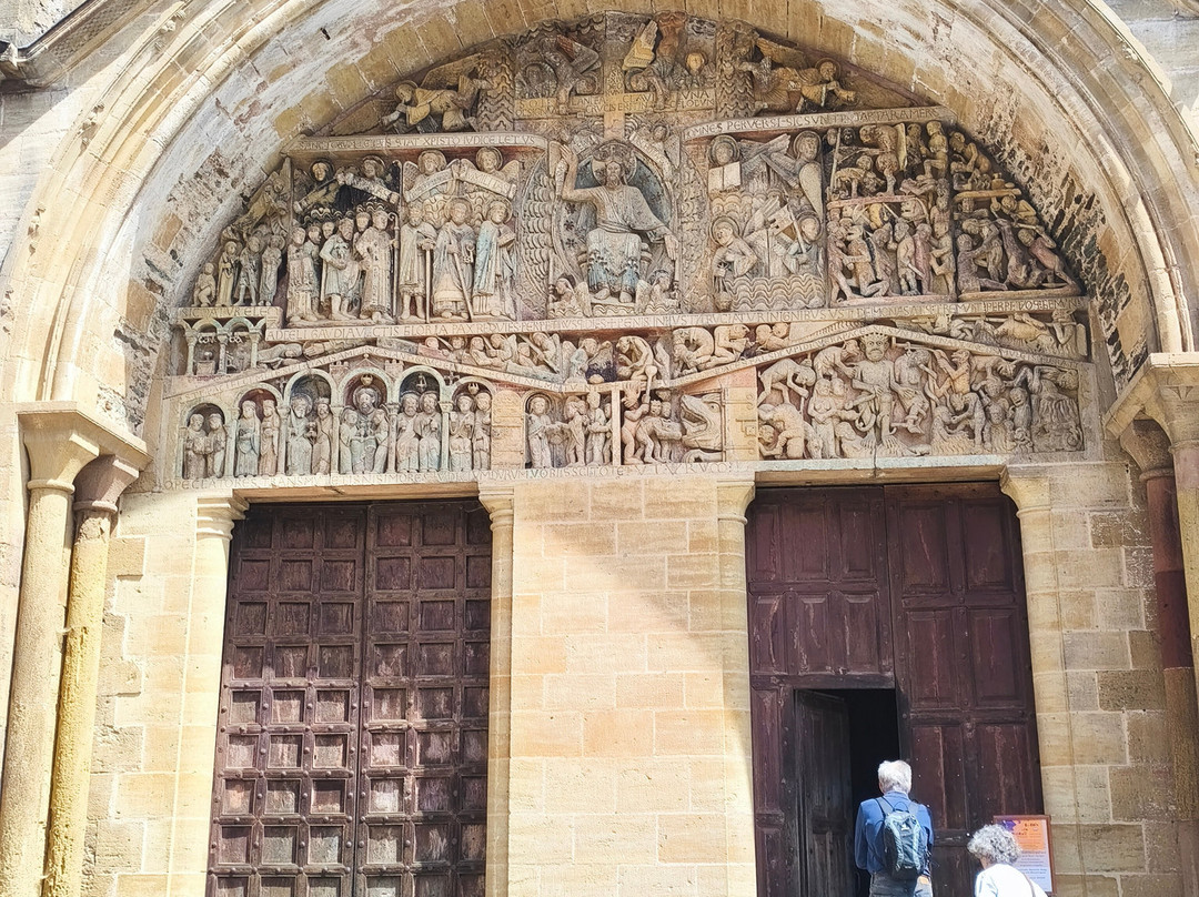 Village de Conques-Conques必去景点