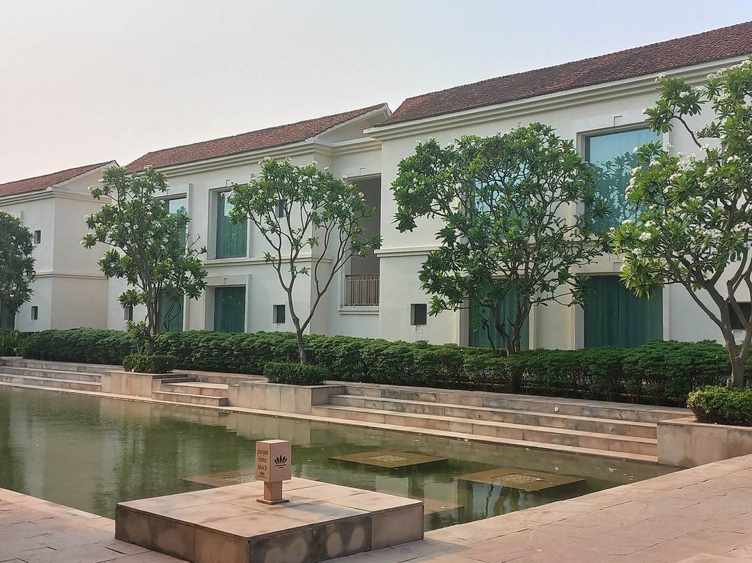 马拉萨萨罗瓦尔大道鲍德盖雅分店主图