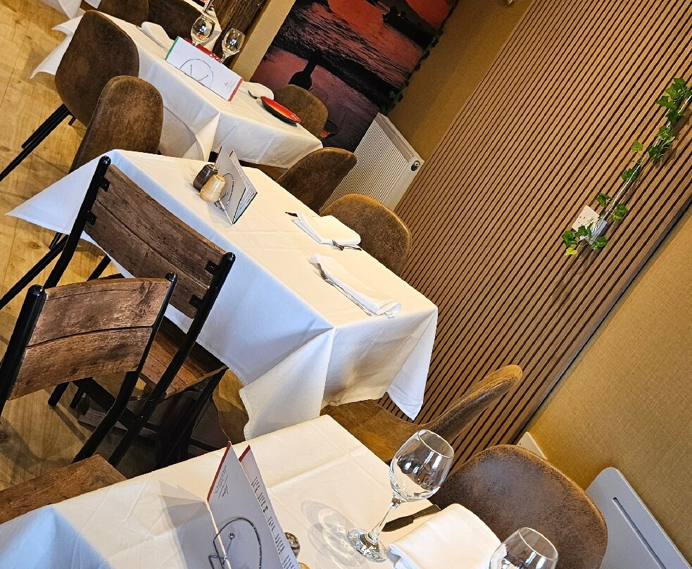 Zest Kitchen and Lounge