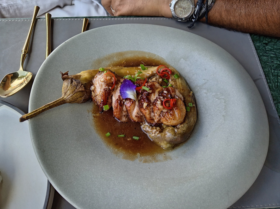 Amara Dining Pub Street