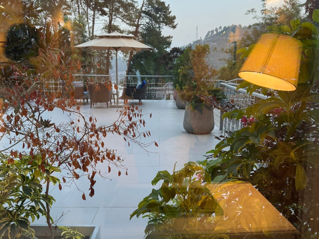 Naukuchia House, Naukuchiatal - Ihcl 精选主图