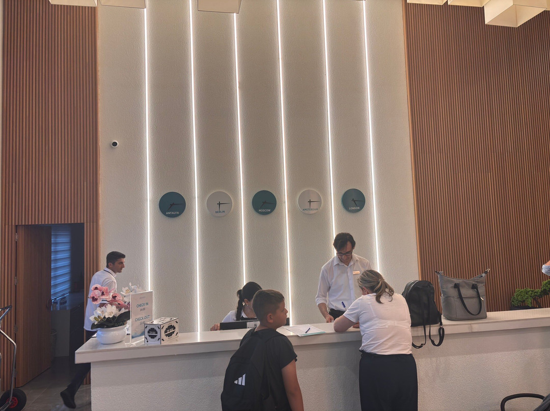 Arcanus Hotels Trendline Side