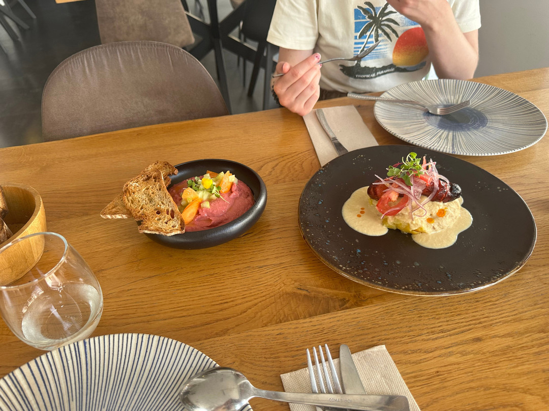 FICUS Food Lab & Restaurant