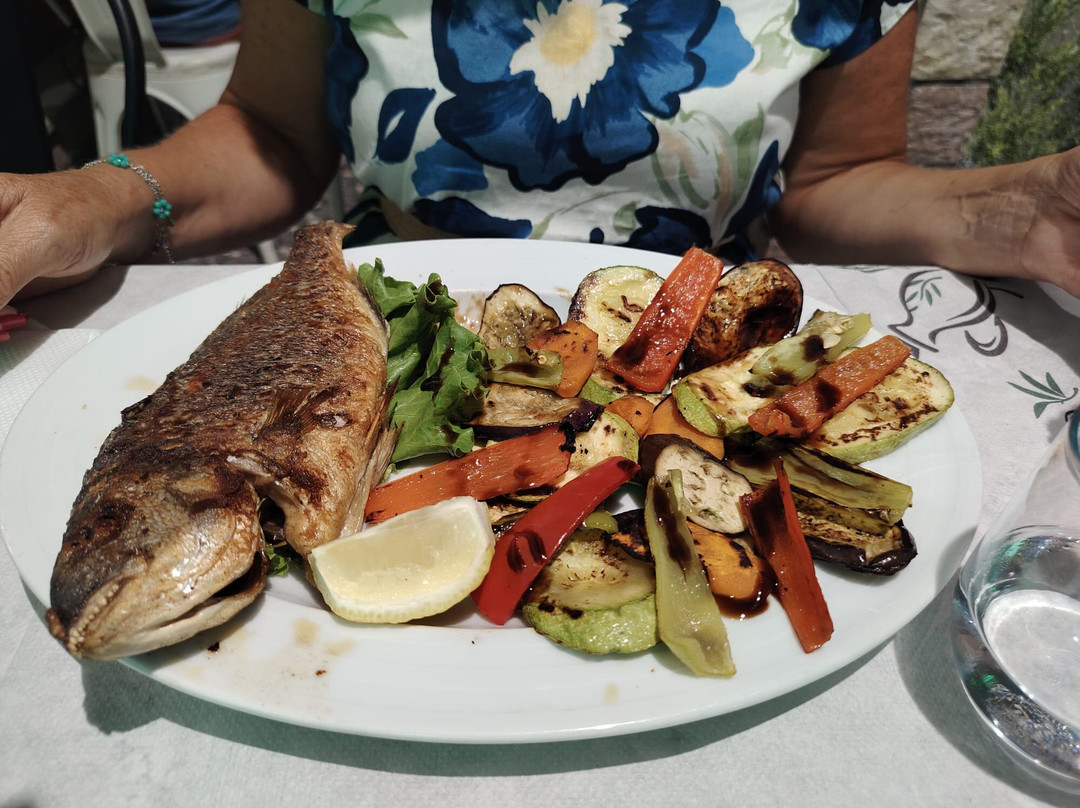 Restorant 4 Stinet