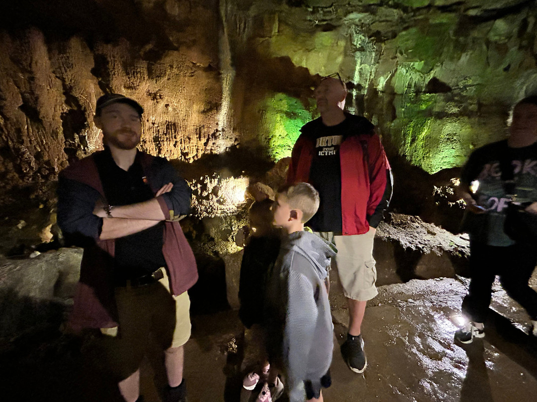 Kentucky Down Under Adventure Zoo-Horse Cave必去景点
