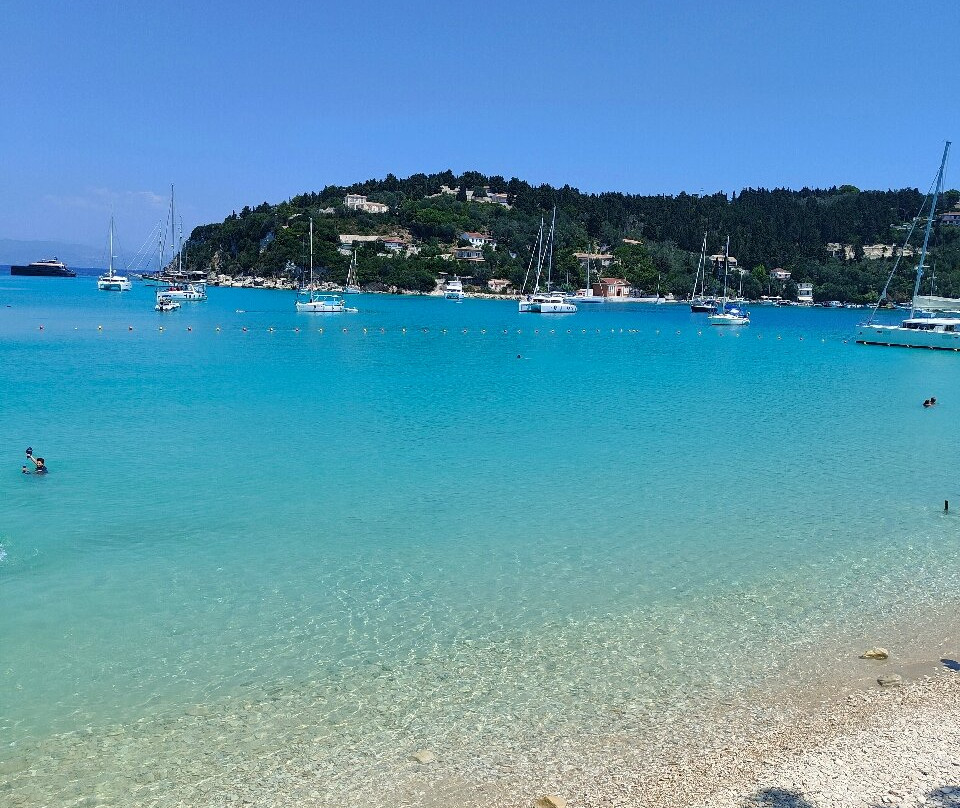 Harami Beach-Lakka必去景点