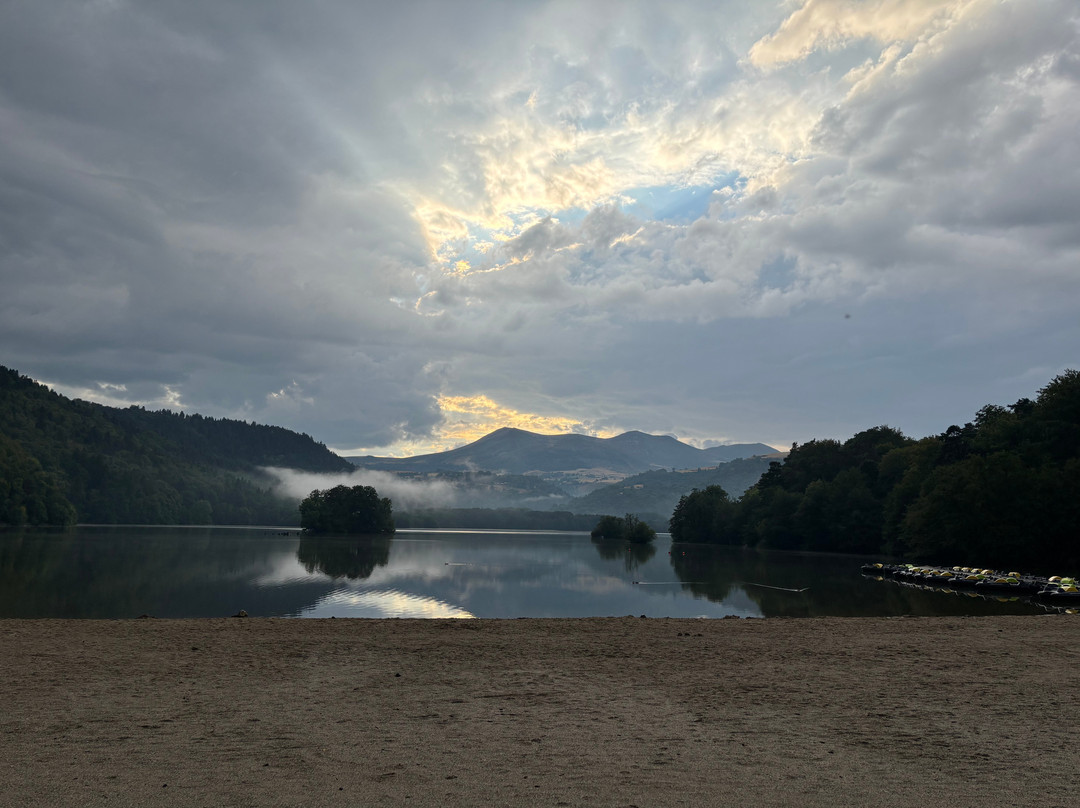 Le Lac Chambon-Chambon-sur-Lac必去景点