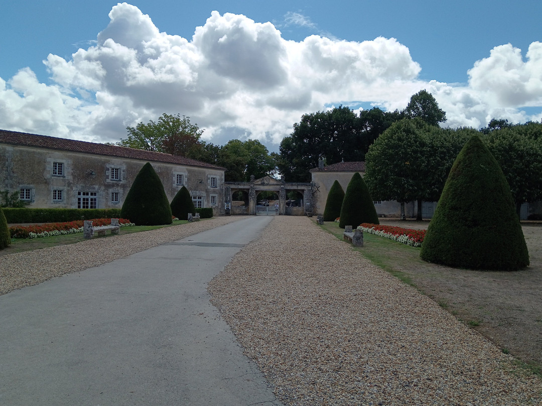 Château de La Roche Courbon-Saint Porchaire必去景点