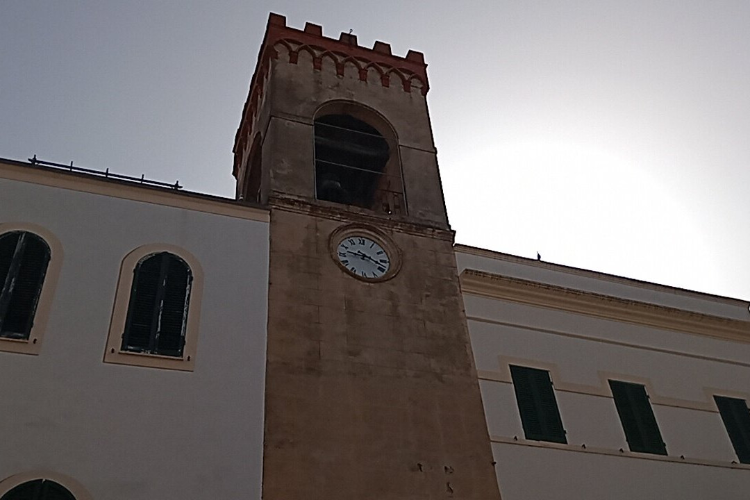 La Torre Civica-Castiglione del Lago必去景点