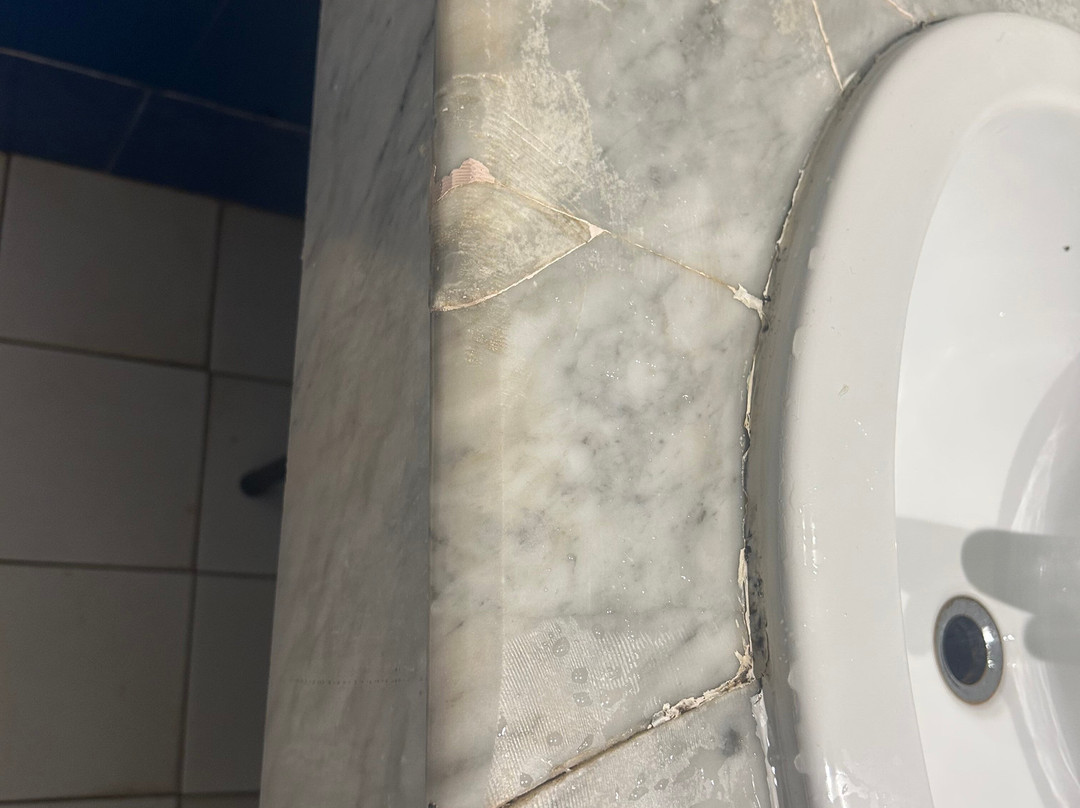 哈玛麦德内斯瑞尼酒店主图