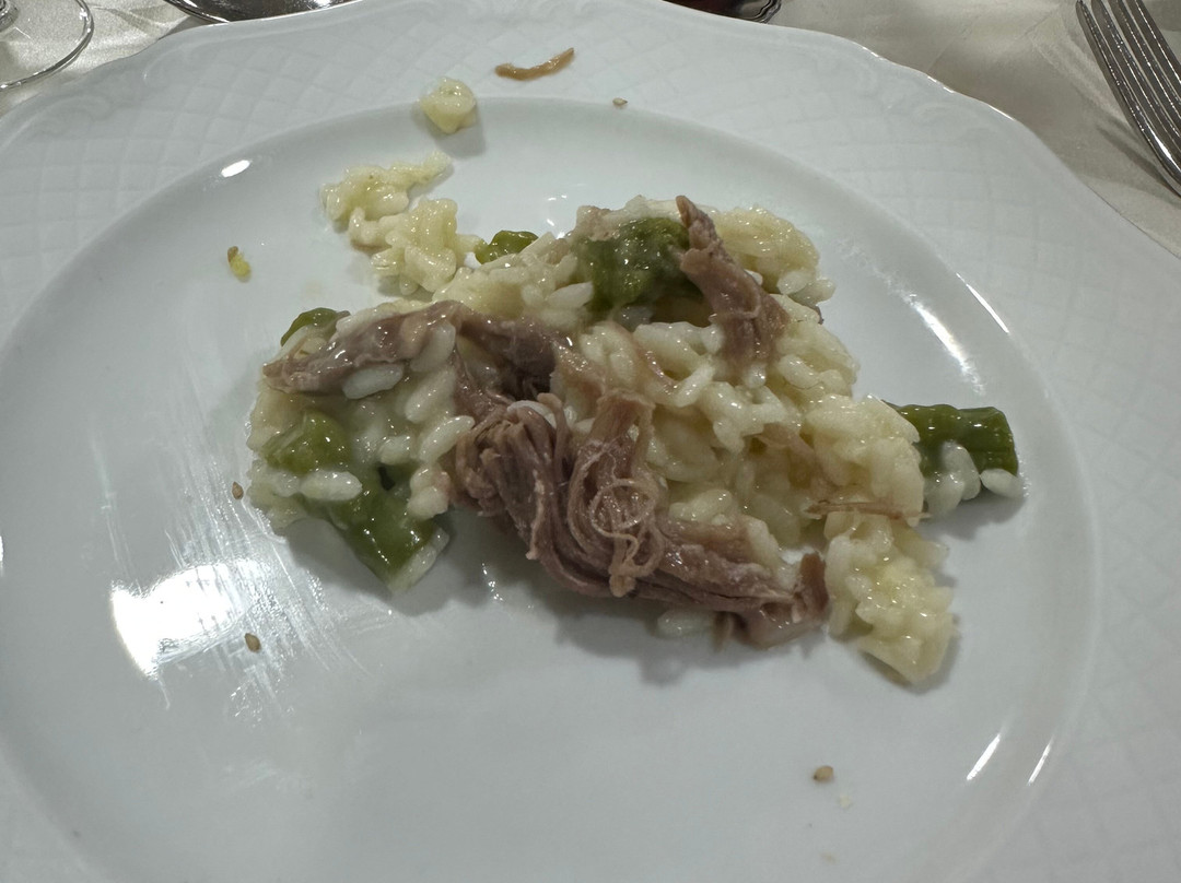 莫塞大酒店主图