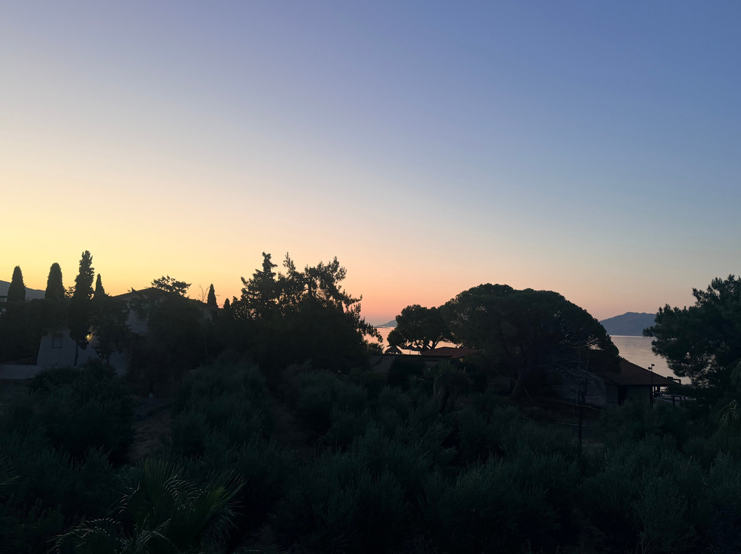 Hydra Bay Resort - VIP Beach Villas