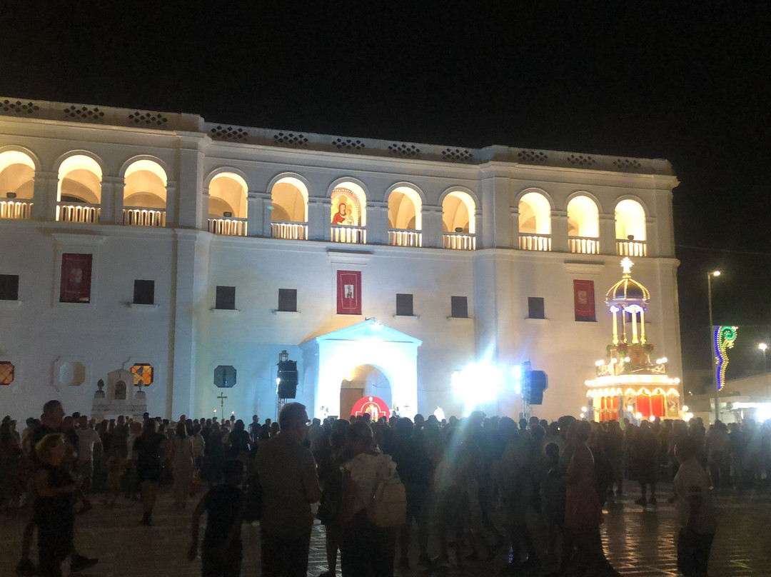 Basilica Pontificia Minore Madonna del Pozzo-Capurso必去景点
