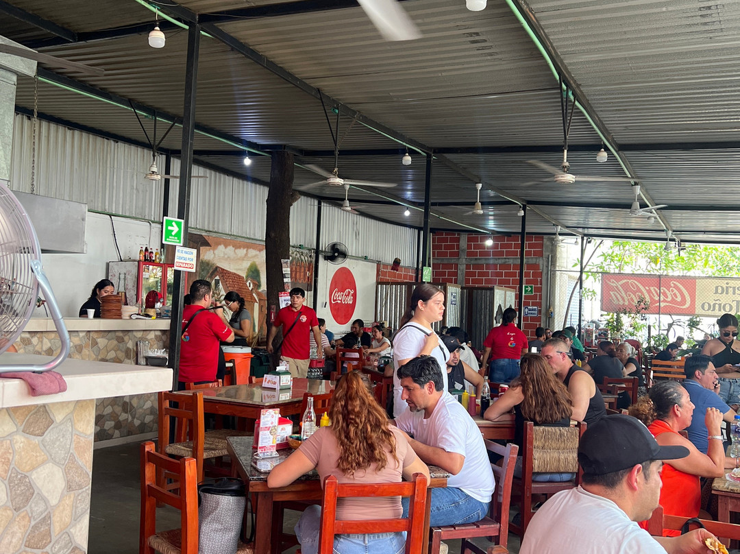 Birrieria el tio toño