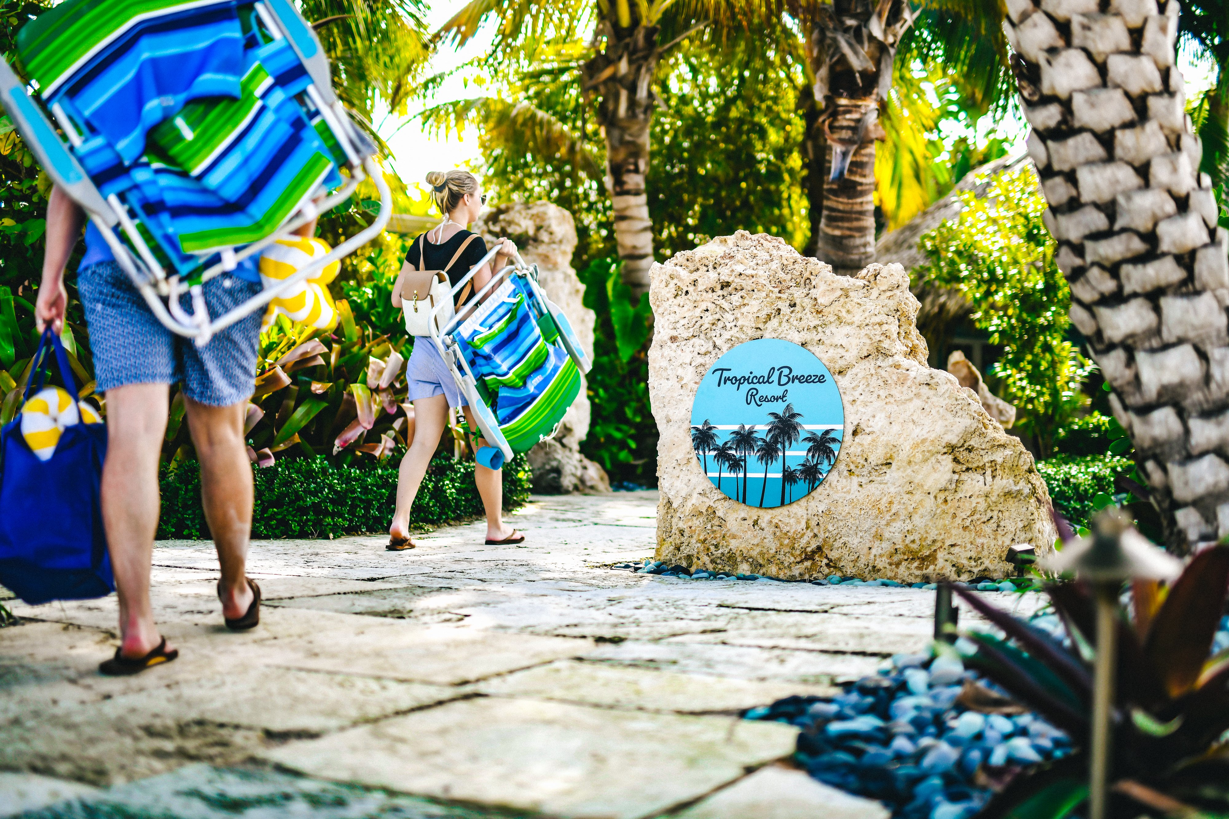 Tropical Breeze Resort-官方