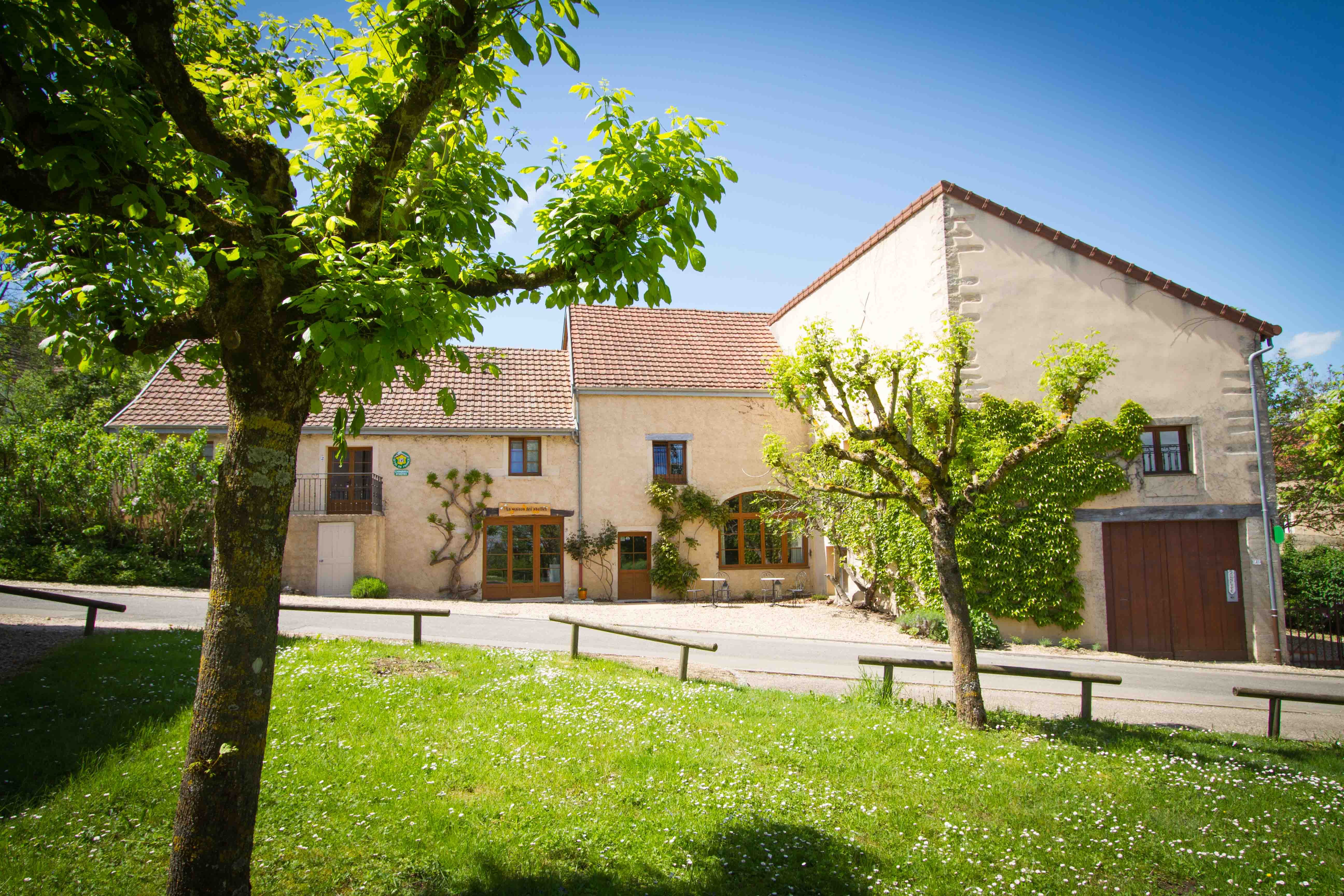 La Maison des Abeilles-官方