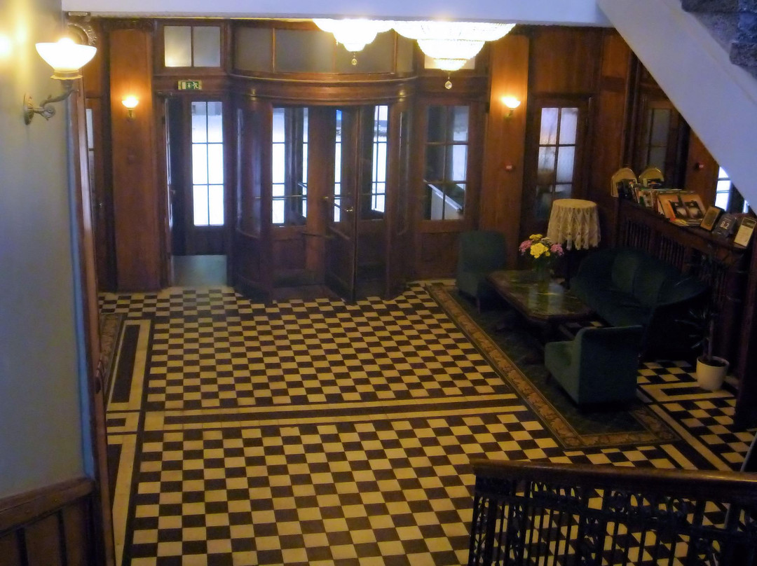 Hotel Metropolis