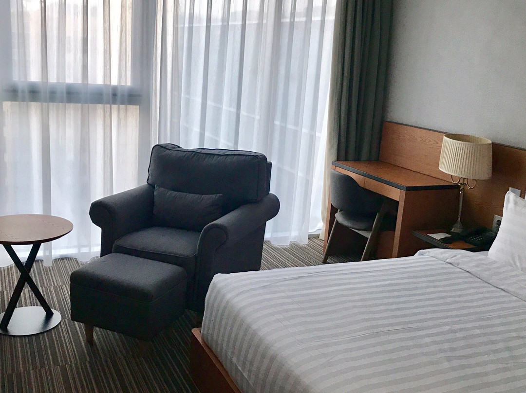 Golden Tulip Incheon Airport Hotel