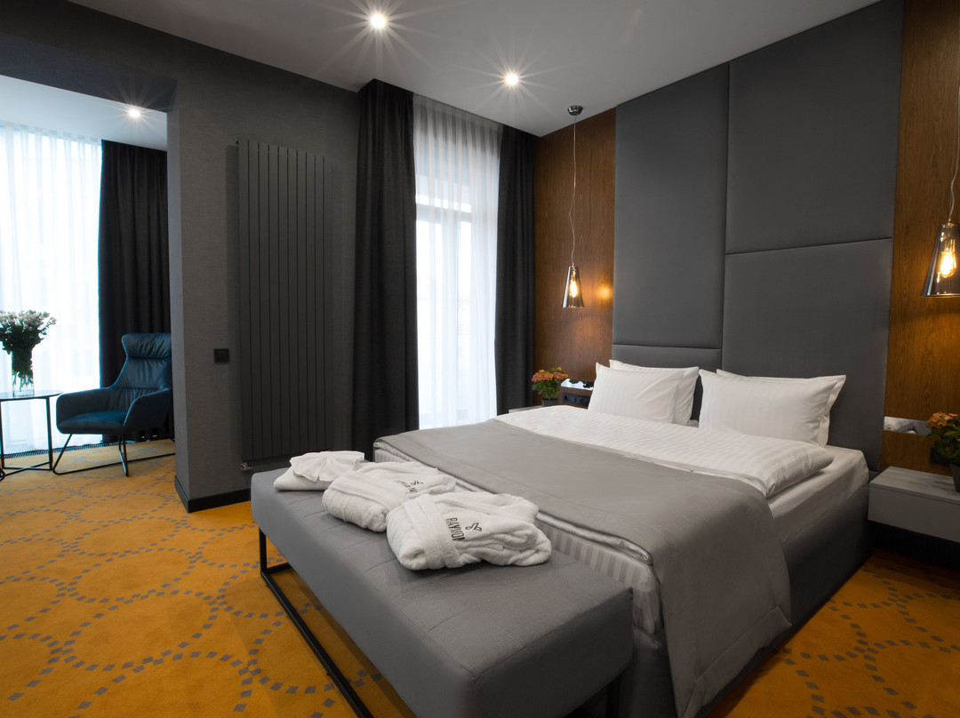 Hotel Raymond