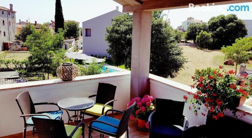 Apartments Elia