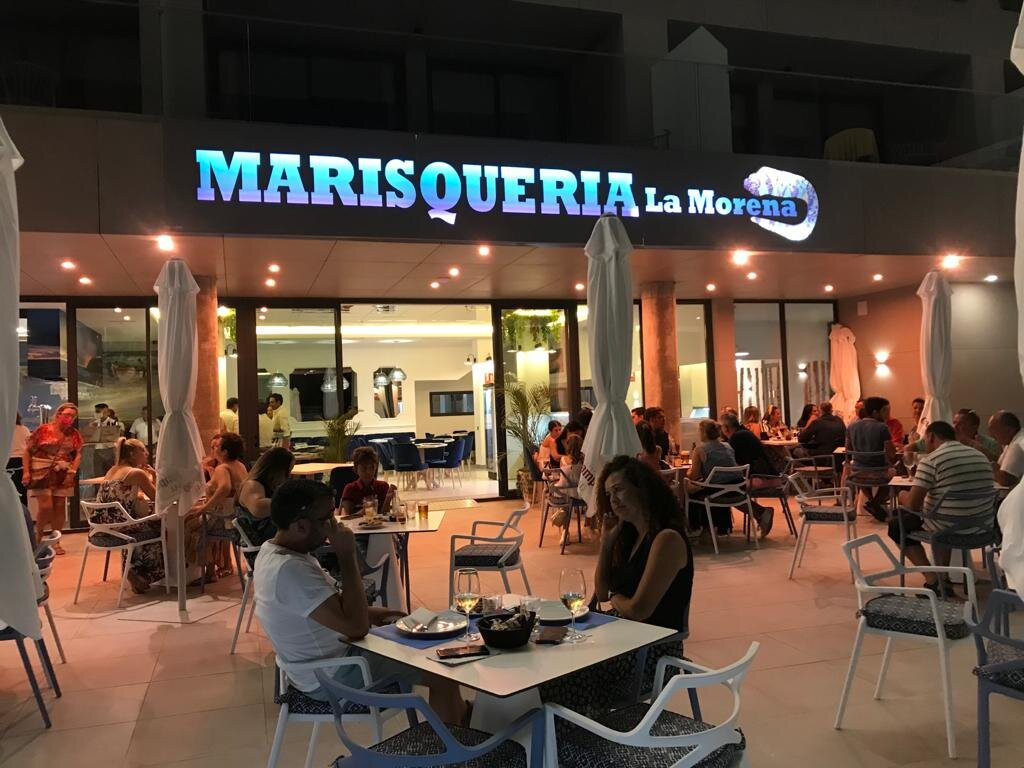 Marisquería La Morena主图