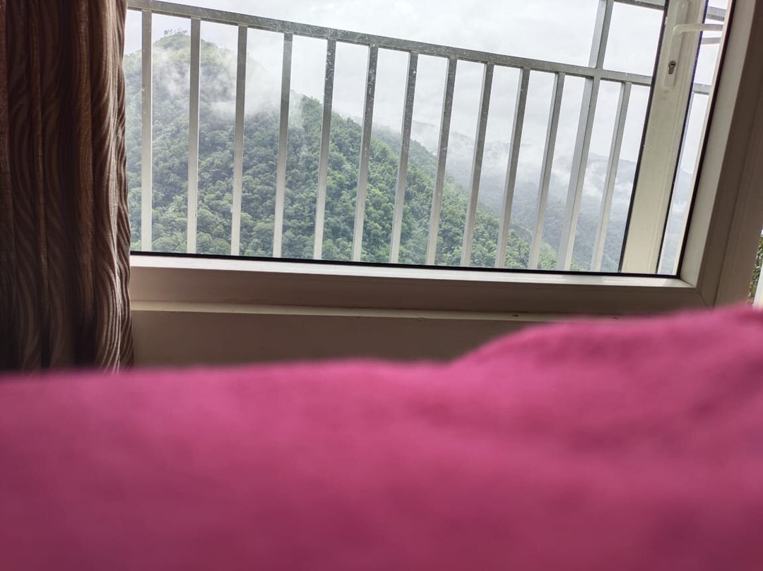 Serenity Panchalimedu主图