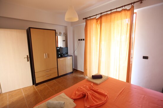 Seasonal Rooms Bunec-客卧