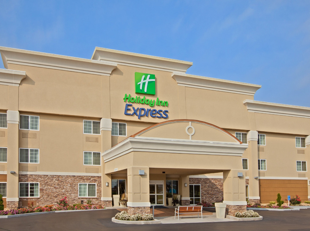 Holiday Inn Express Bowling Green By IHG