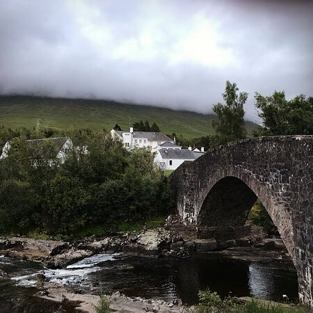 Bridge of Orchy Hotel主图