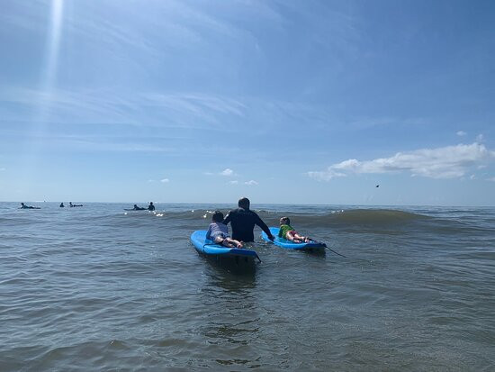 Isla Surf School-福利比奇必去景点