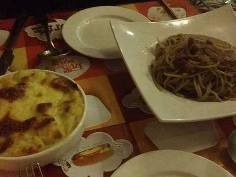 玩聚的咖啡馆主图