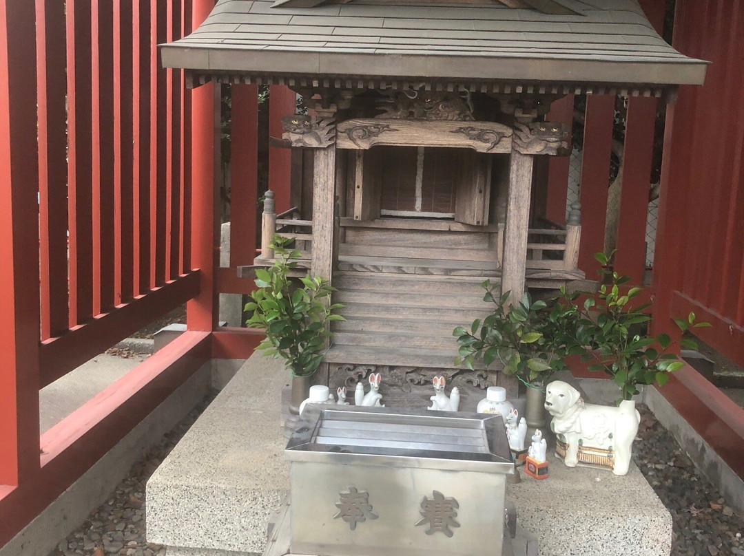 Inari Shrine-朝霞市必去景点