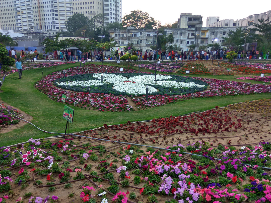 Riverfront Flower Park景点图片