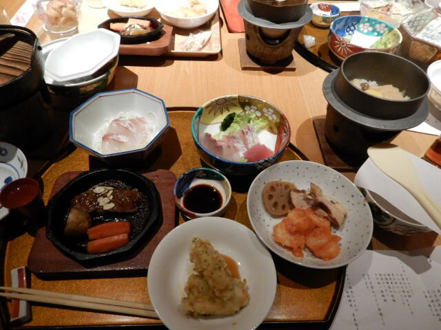 杖立温泉肥前屋主图