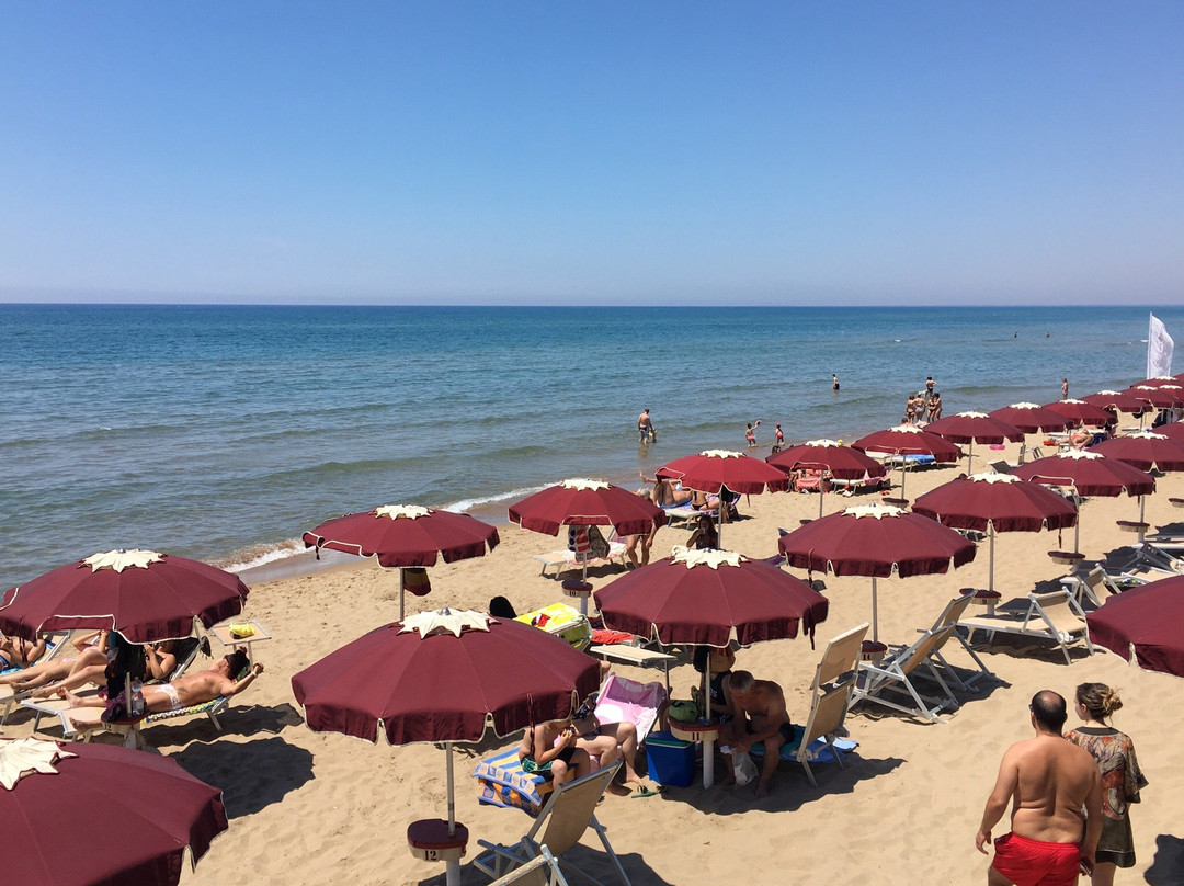 Graziella Beach Restaurant