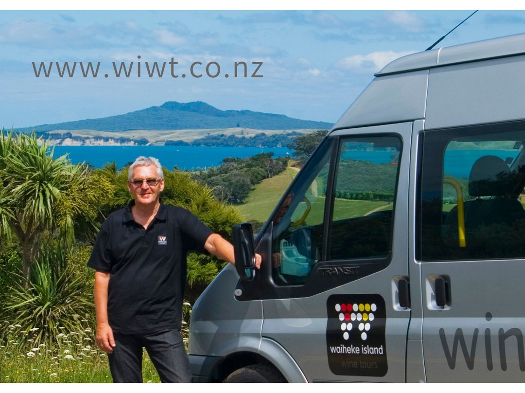 Waiheke Island Wine Tours景点图片