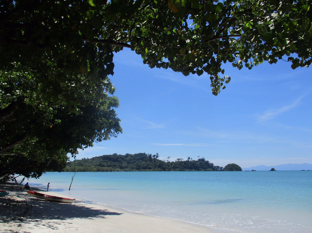 Ao Khao Kwai (Buffalo Bay)景点图片