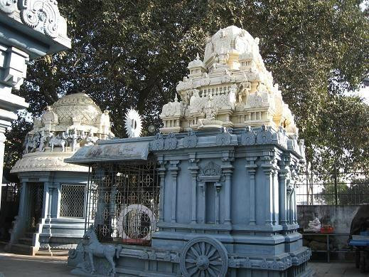 Madhya Kailash Temple景点图片