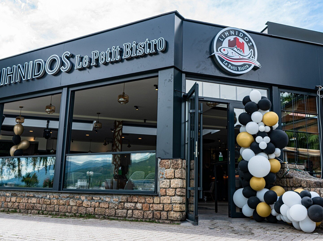 Le Petit Bistro Lihnidos