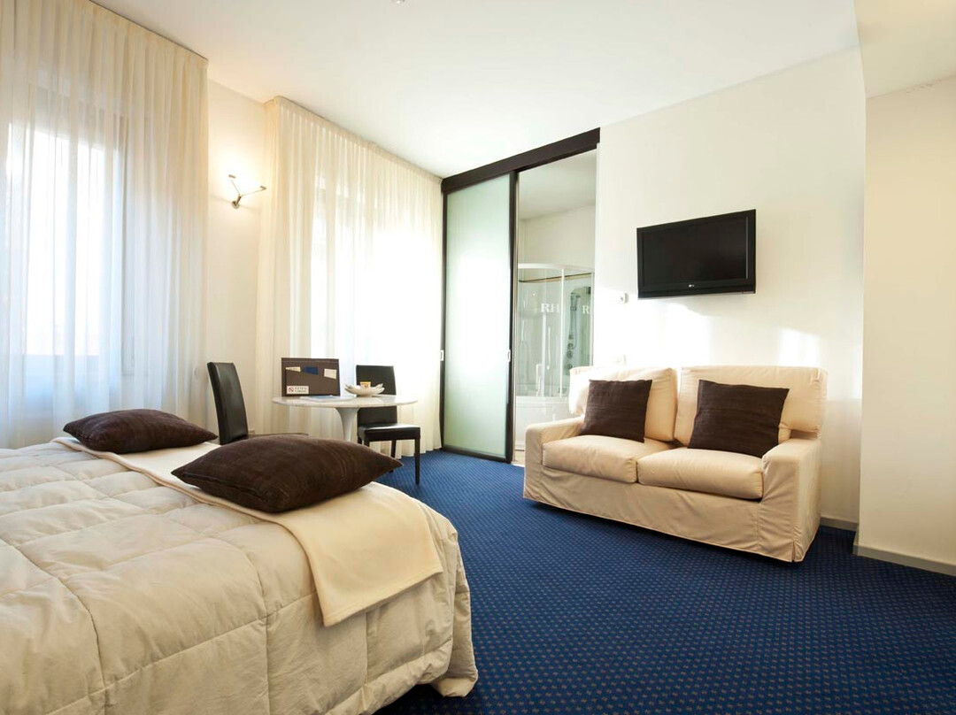 Rechigi Hotel