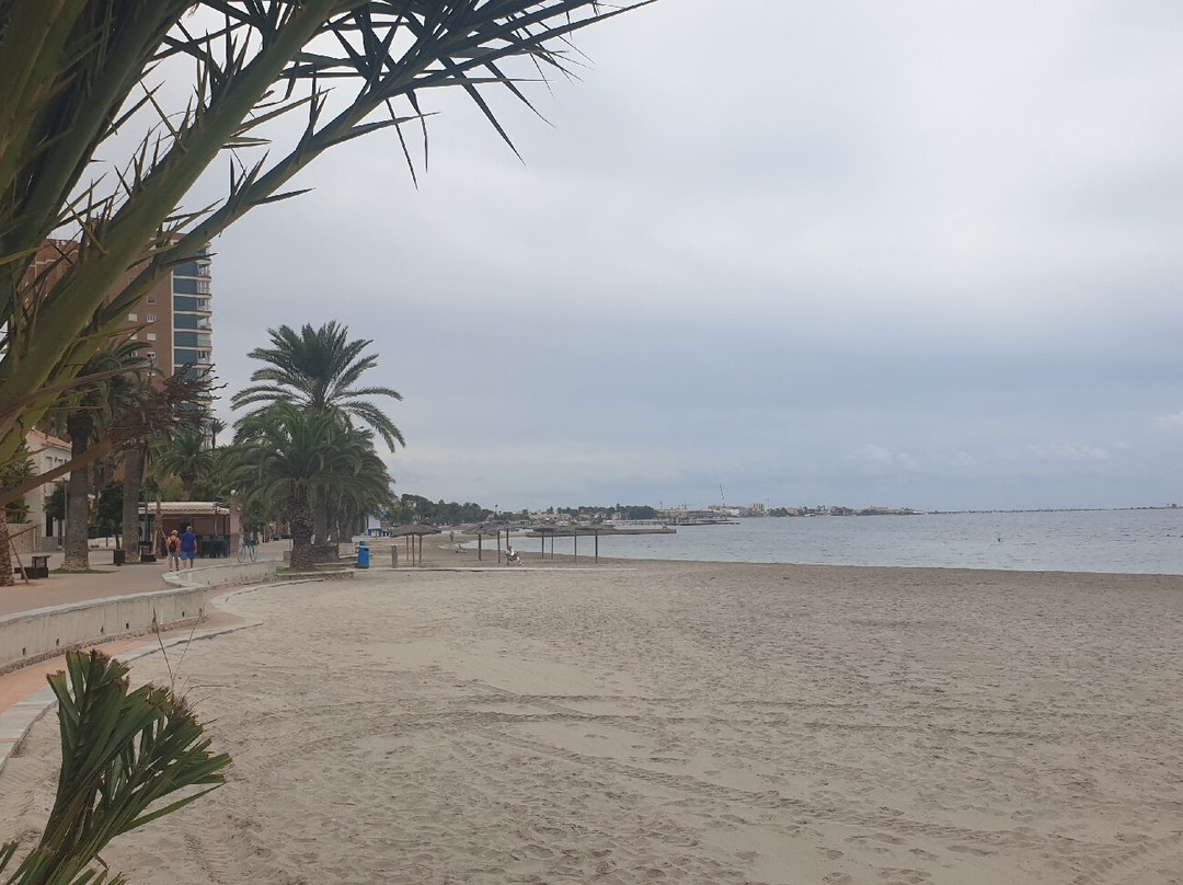 Playa De Colón景点图片