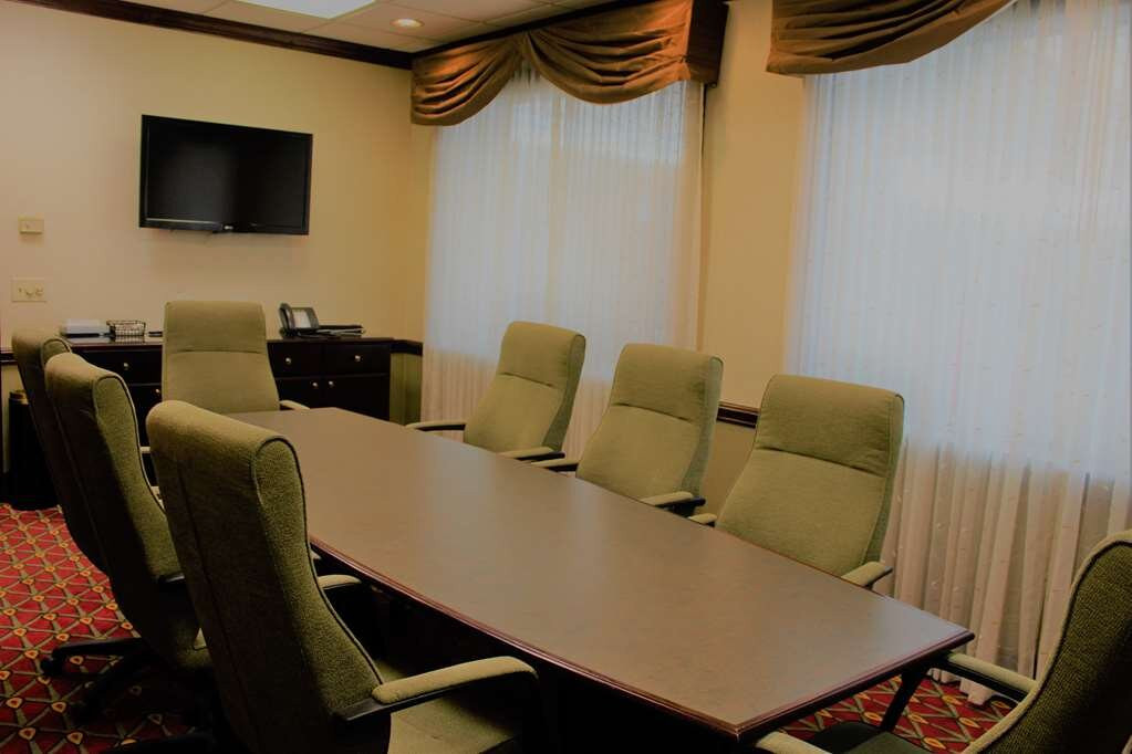 Best Western Plus Burlington主图