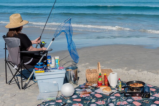 Log Cabin General Store Bicheno-比奇诺必去景点