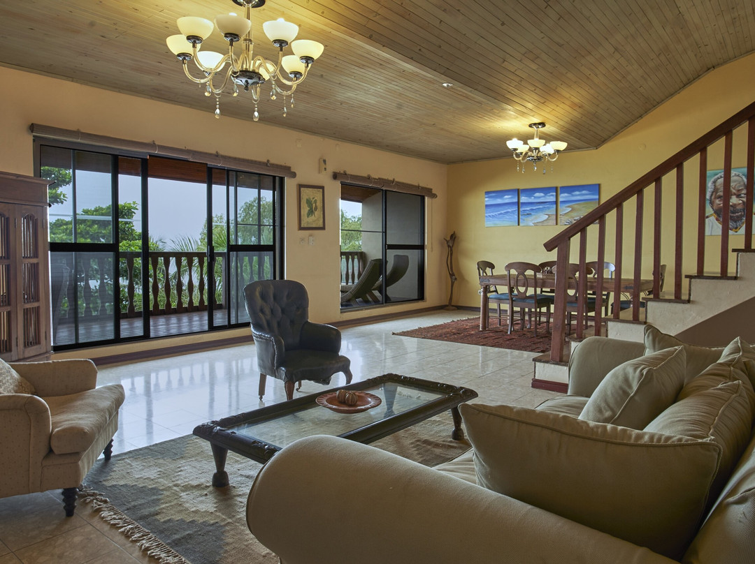 卡腾贝画廊酒店主图