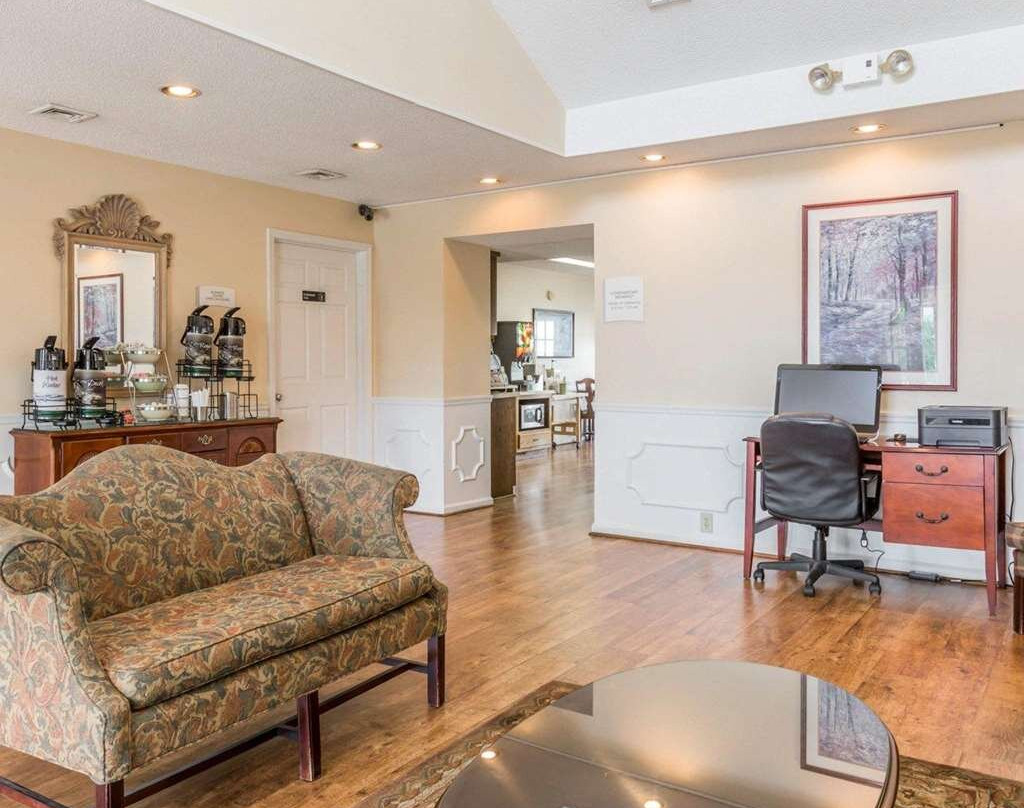 Rodeway Inn Sylacauga Hwy 280主图