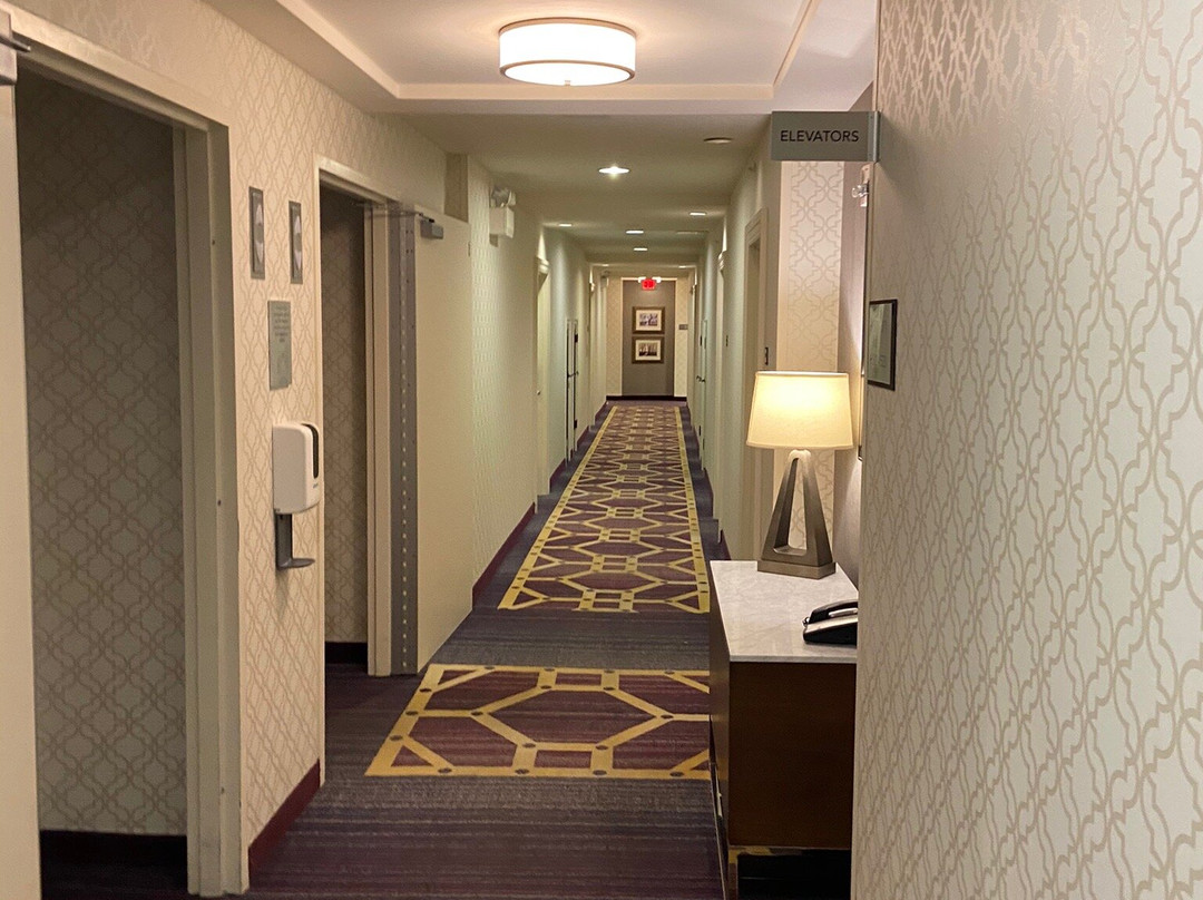 Courtyard Kansas City Country Club Plaza主图