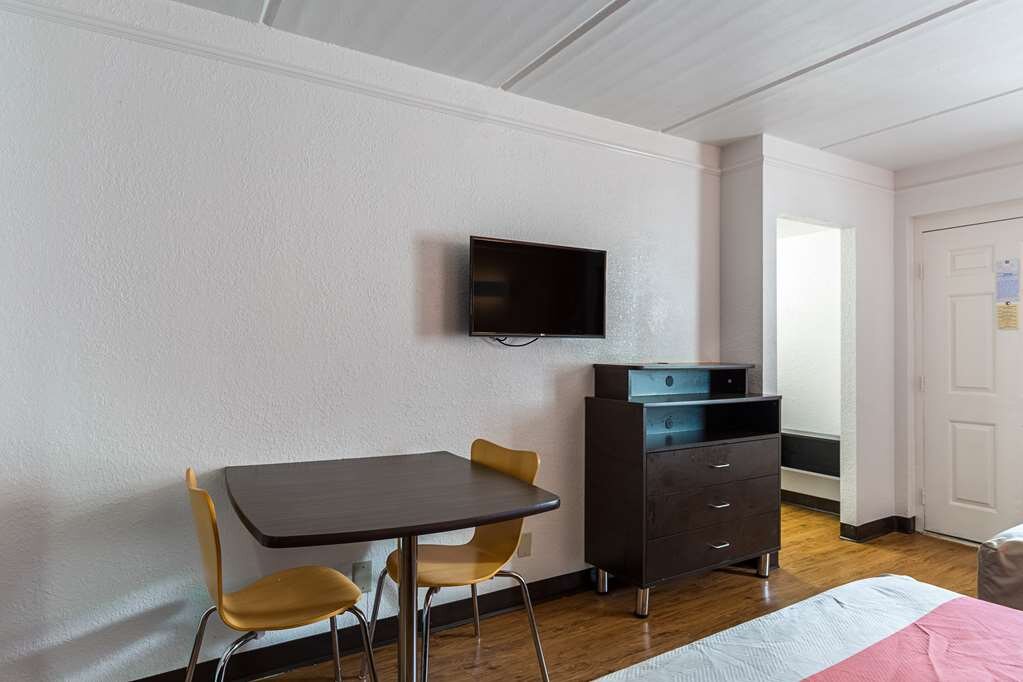 Motel 6 Baytown - Garth Rd-官方